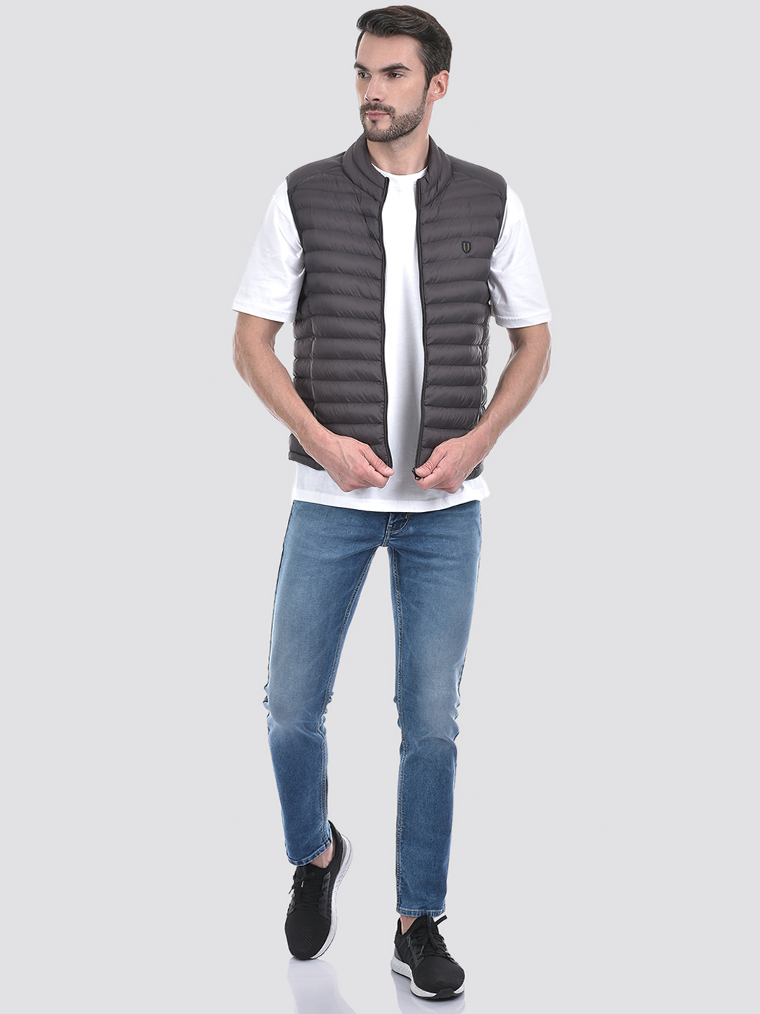 Numero Uno Men Solid Grey Quilted Regular Fit Jacket